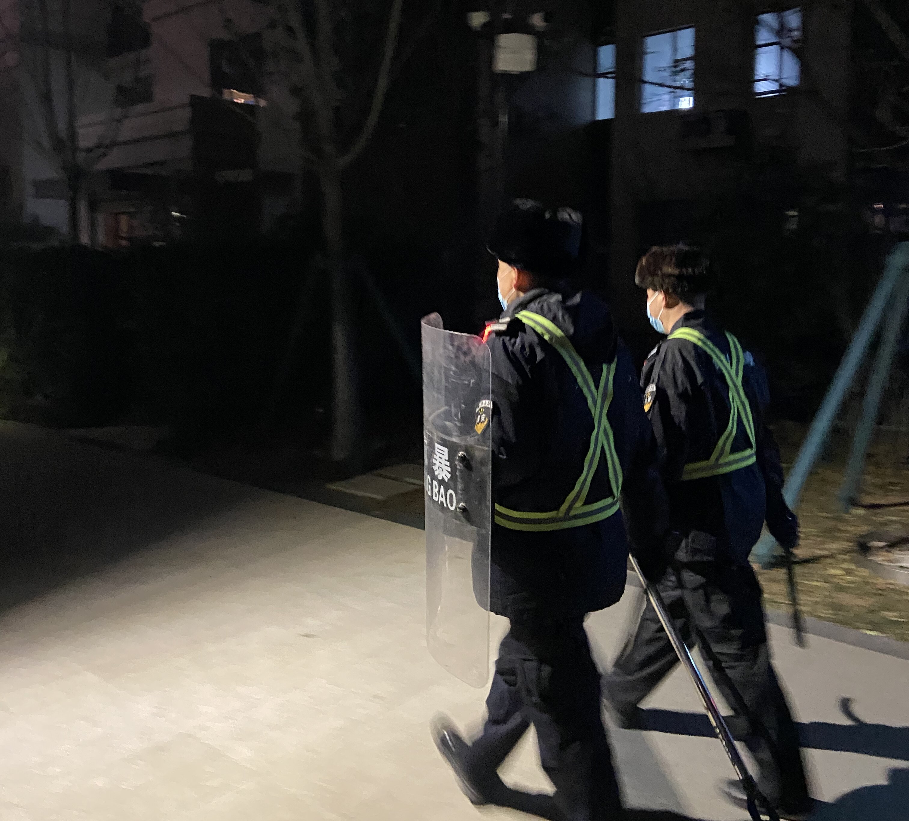 2-23121H20135941.jpg 巡邏無(wú)小事......(圖3)